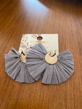 Pomina Gray Fan Tassel Earrings with Gold Accent